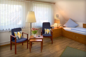 Studio 2 - Sitzecke a)